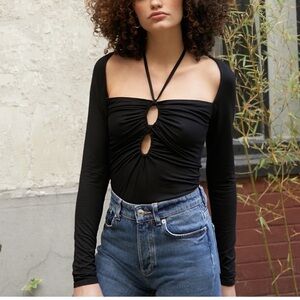 Pixie Market Gaia Keyhole L/S Top, Black